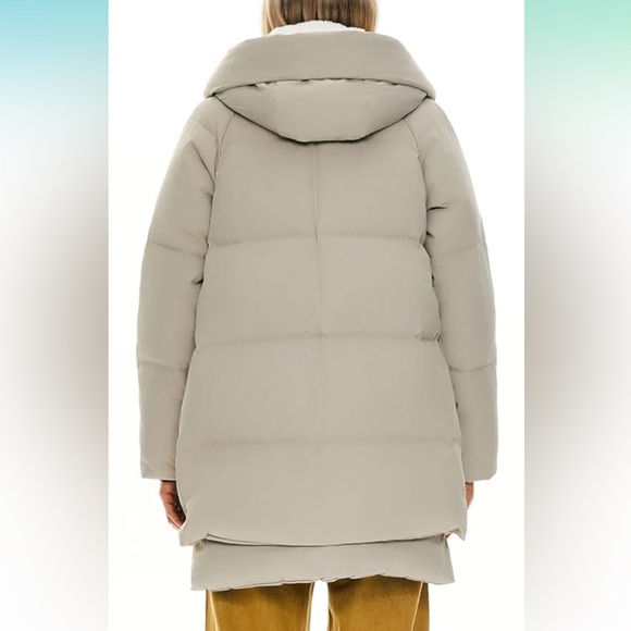 NEW Orolay Women's Thickened Down Jacket - Picture 4 of 9